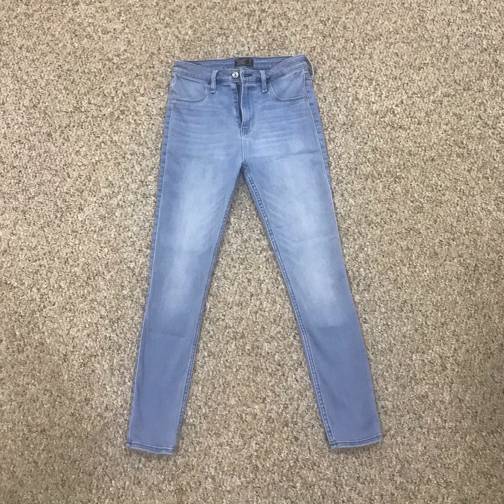 Abercrombie & Fitch High Rise Jean Legging (short)